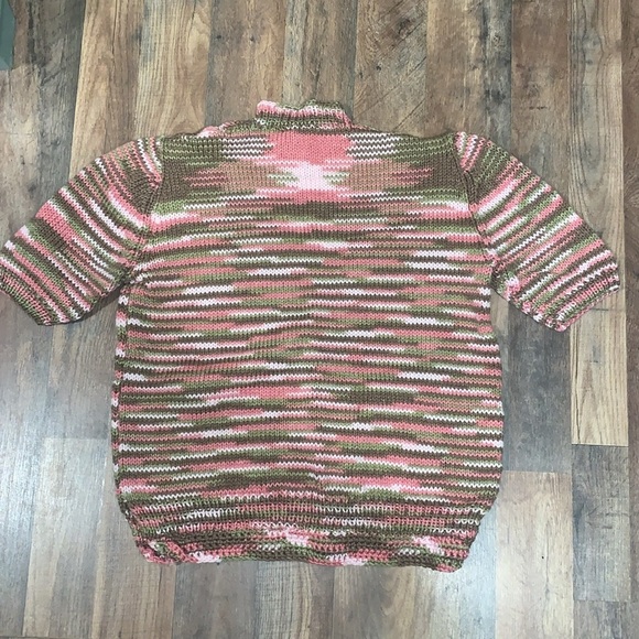 Handcrafted Multi Color knitted sweater.  Short sleeves. Pullover. - Picture 6 of 6